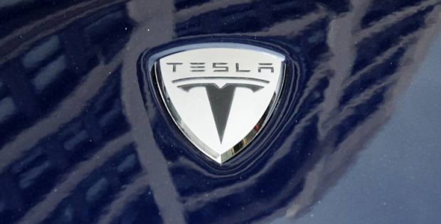 Tesla signs acquisition agreement worth USD 218M with Maxwell