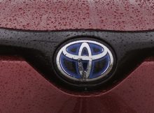 Toyota offers royalty-free access to 24,000 hybrid and EV patents